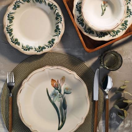 18-teiliges, mehrfarbiges Porzellan-Geschirrset