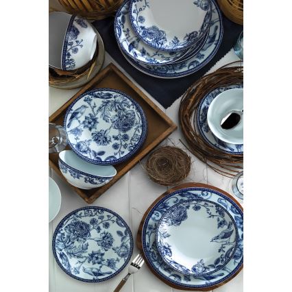 24-teiliges Geschirrset aus Porzellan, weiß/blau