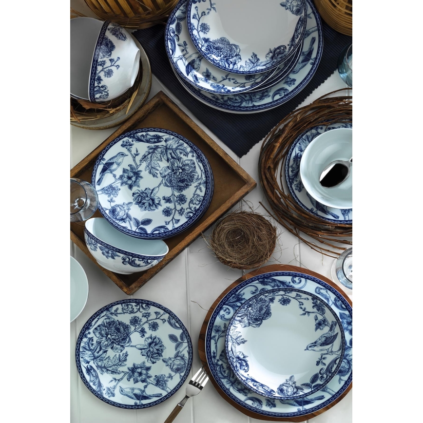 24-teiliges Geschirrset aus Porzellan, weiß/blau