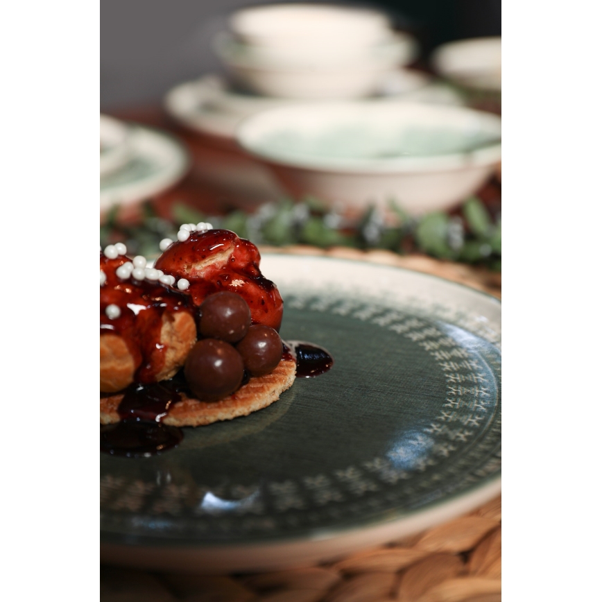 24-teiliges Geschirrset, beige/grün, aus Steinzeug