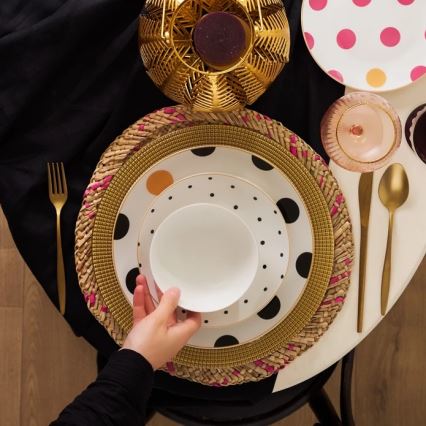 24-teiliges Geschirrset mehrfarbig/Porzellan