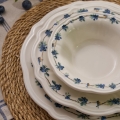 24-teiliges Porzellan-Geschirrset, weiß/blau