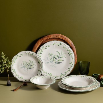 24-teiliges Tafelservice aus Porzellan, weiß/grün