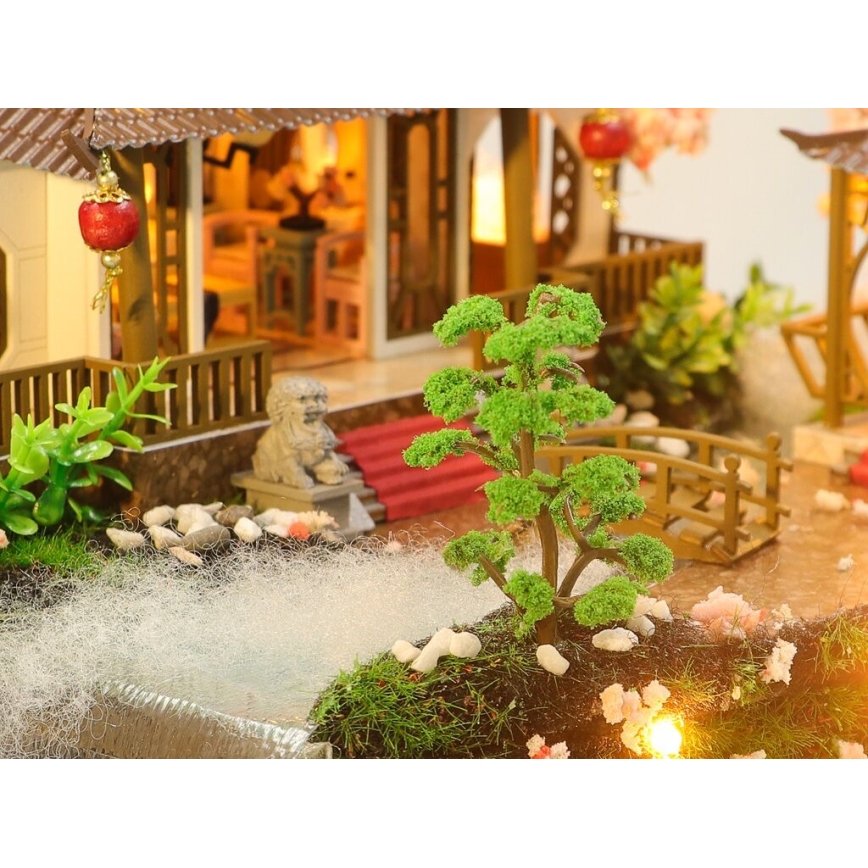 2Kids Toys - Miniatur-Haus Märchenhafte Villa 2xAAA