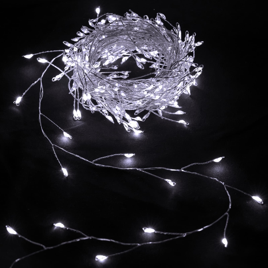 Aigostar - LED-Lichterkette für den Außenbereich, 300 LEDs / 8 Funktionen, 3xAA, 9,3 m, IP44, kaltweiß