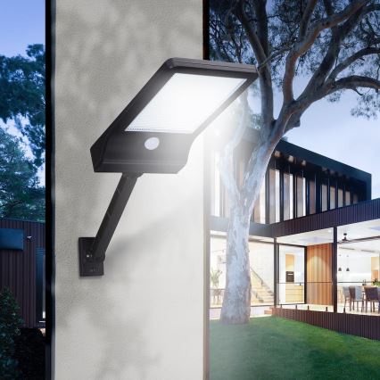 Aigostar - LED dimmbare Solarlampe mit Sensor LED/2,3W/5,5V IP65 1800 mAh + Fernbedienung