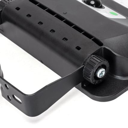 Aigostar - LED-Solar-Straßenleuchte mit Sensor LED/50W/3,2V 1000mAh 6500K + Fernbedienung