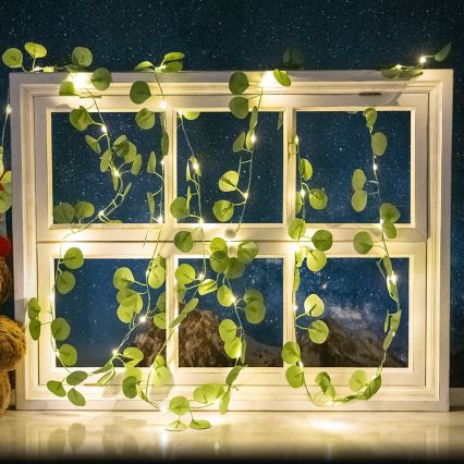 Aigostar - LED-Solarlichterkette 100xLED/12m IP65 warmweiβ Eukalyptus