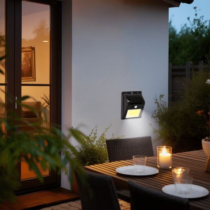 Aigostar - LED-Solarwandleuchte mit Sensor LED/13W/5,5V 6500K IP65