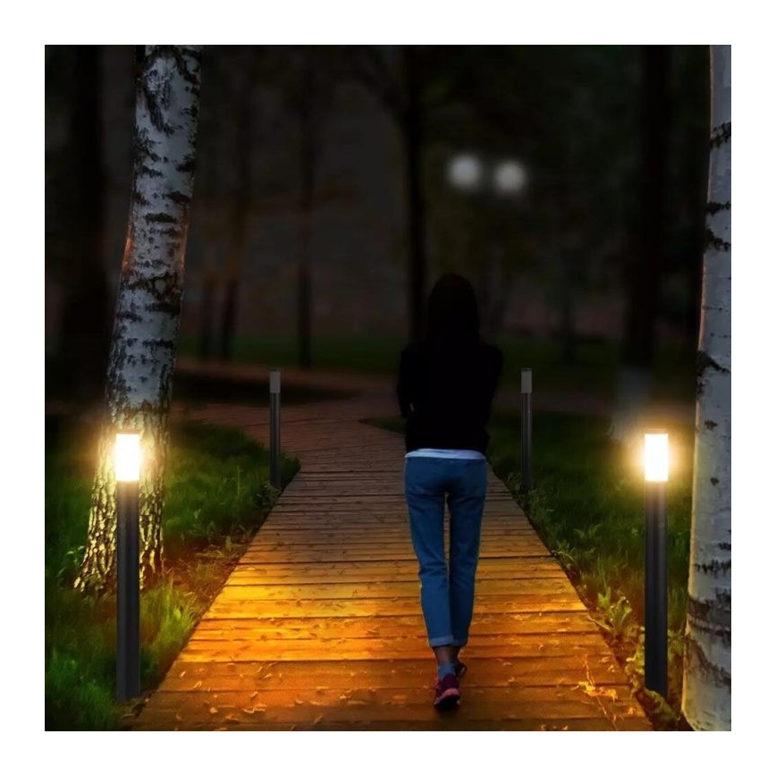 Außenleuchte mit Sensor 1xE27/60W/230V IP44 110cm schwarz