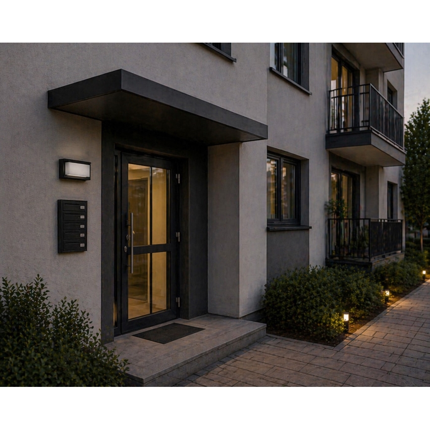 Außenwandleuchte ARAGO 1xE27/60W/230V IP54 schwarz