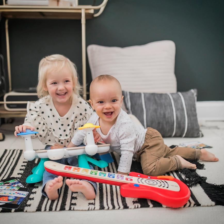 Baby Einstein - Hölzernes Musikspielzeug MAGIC TOUCH Gitarre 3xAA