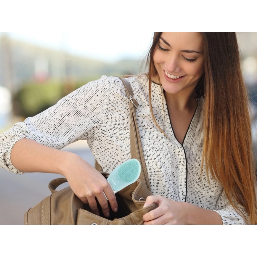 Beper - Wiederaufladbare Gesichtsreinigungsbürste USB/5V 200 mAh