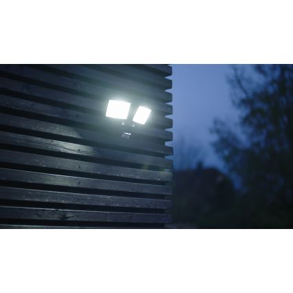 Brennenstuhl – Dimmbarer LED-Strahler mit Sensor DUO LED/29,2W/230V 3000-6500K IP54 Wi-Fi