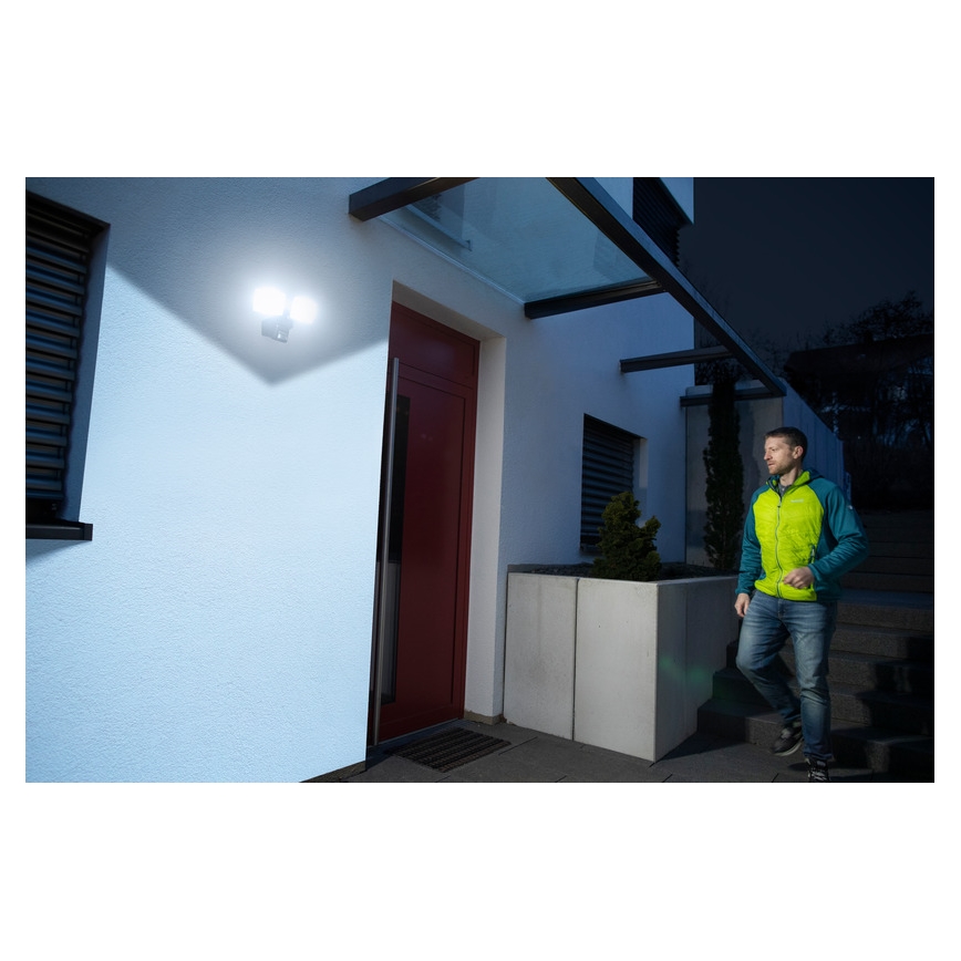 Brennenstuhl – Dimmbarer LED-Strahler mit Sensor DUO LED/29,2W/230V 3000-6500K IP54 Wi-Fi