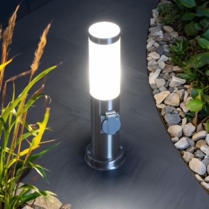 BRILAGI - Außenleuchte mit 2 SCHUKO-Steckdosen NOVA 1xE27/15W/230V 40 cm IP44 mattchrom