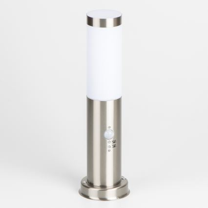 Brilagi - Außenleuchte mit Sensor NOVA 1xE27/15W/230V 40 cm IP44 mattchrom