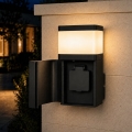 BRILAGI - Außenwandleuchte mit SCHUKO-Steckdose PILLAR 1xG9/11W/230V IP44 schwarz