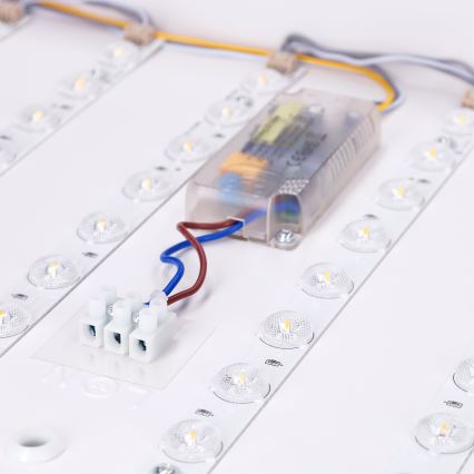 Brilagi - Dimmbare LED-Deckenleuchte PILANA LED/48W/230V 3000-6500K Eiche/Schwarz 56x56 cm + Fernbedienung