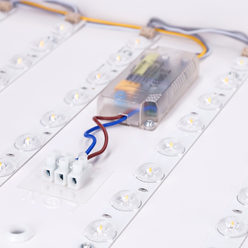 Brilagi - LED-dimmbare Deckenleuchte PILANA LED/60W/230V 3000-6500K Eiche/Weiß 56x56 cm + Fernbedienung