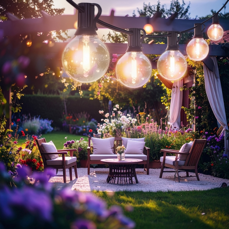 Brilagi - LED-Außen-Dekorations-Lichterkette GIRLANDA 10xE12/0,6W/230V 8m schwarz IP44 warmweiß