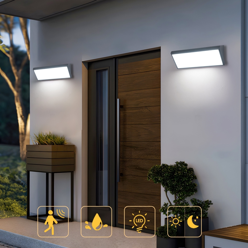 Brilagi - LED Außen-Wandleuchte mit Sensor TRIANGLE LED/42W/230V 45 cm Anthrazit IP65
