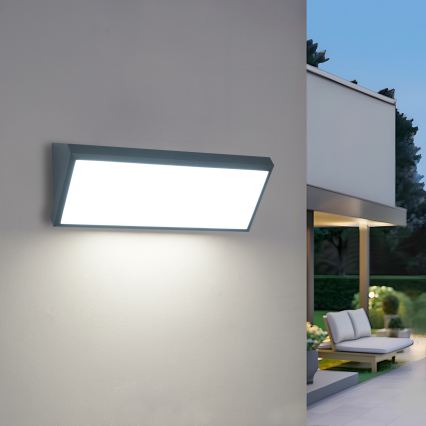 Brilagi - LED Außen-Wandleuchte mit Sensor TRIANGLE LED/42W/230V 45 cm Anthrazit IP65
