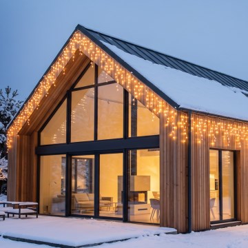 BRILAGI - LED-Außen-Weihnachtslichterkette 720 LEDs/8 Funktionen, 24 m, IP44, warmweiß, Eiszapfen
