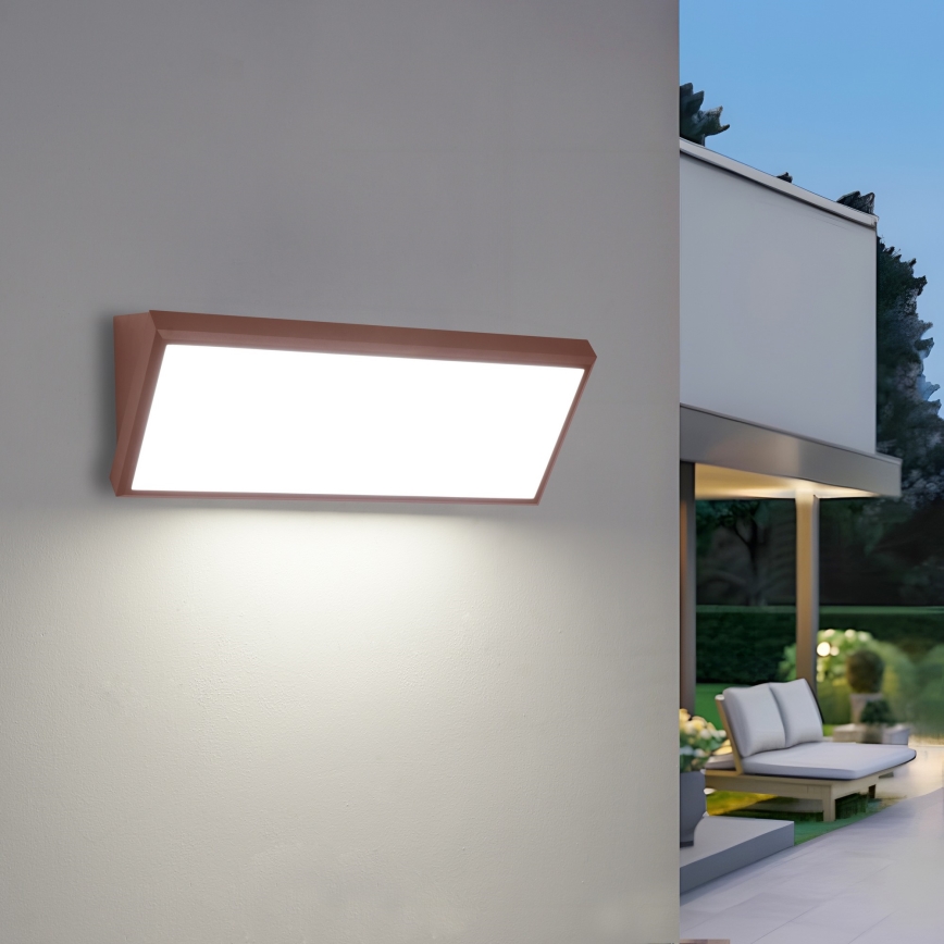 Brilagi - LED-Außenwandleuchte mit Sensor TRIANGLE LED/42W/230V braun IP65