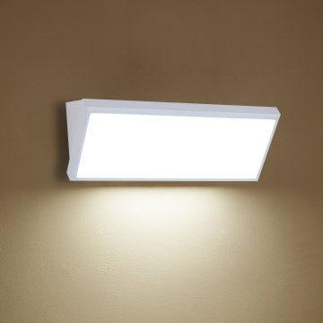 Brilagi - LED-Außenwandleuchte TRIANGLE LED/42W/230V 3000/4000/6500K weiß IP65