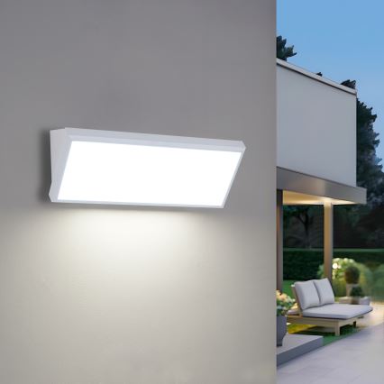 Brilagi - LED-Außenwandleuchte TRIANGLE LED/42W/230V 3000/4000/6500K weiß IP65