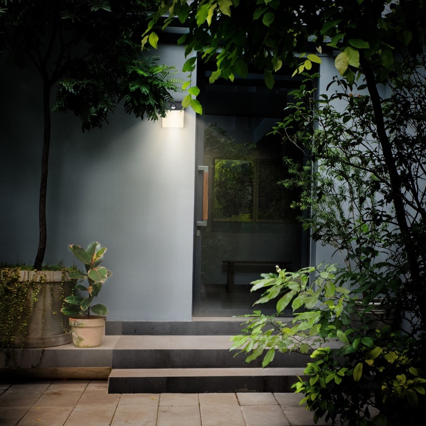 Brilagi - LED-Outdoor-Wandleuchte mit Sensor TERNI LED/12W/230V IP44