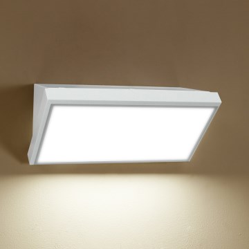 Brilagi - LED-Outdoor-Wandleuchte mit Sensor TRIANGLE LED/20W/230V weiß IP65