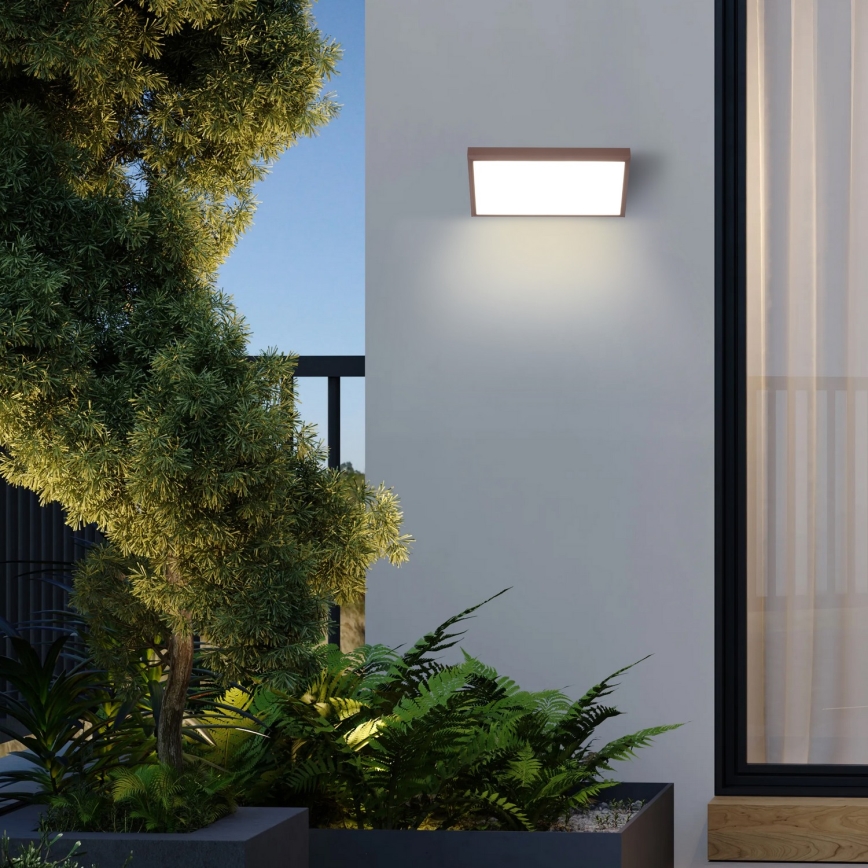 Brilagi - LED RGBW dimmbare Außenwandleuchte TRIANGLE 1xE27/9W/230V 2700-6500K IP65 braun