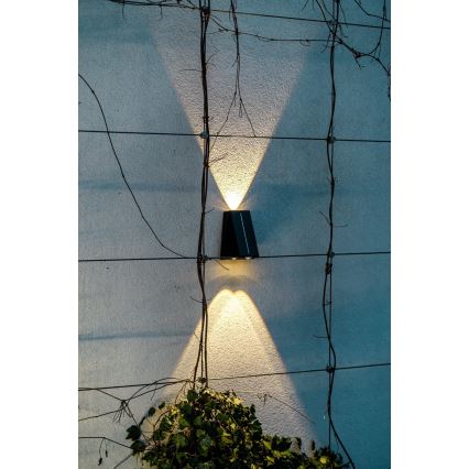 Brilagi - LED Solar-Wandleuchte PYRAMID LED/2W/3,2V 1300 mAh IP54