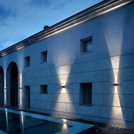 Brilagi - LED-Solarwandleuchte SOLAR CUBE LED/2W/3,2V 1300 mAh IP54