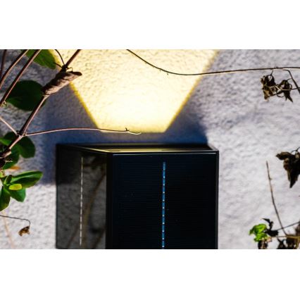 Brilagi - LED-Solarwandleuchte SOLAR CUBE LED/2W/3,2V 1300 mAh IP54