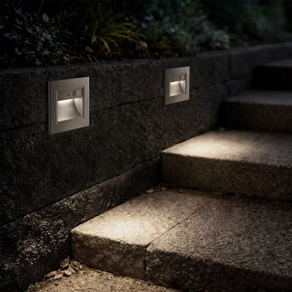 Brilagi - LED Treppenleuchte mit Sensor STEP LIGHT LED/1,5W/230V IP44 silber