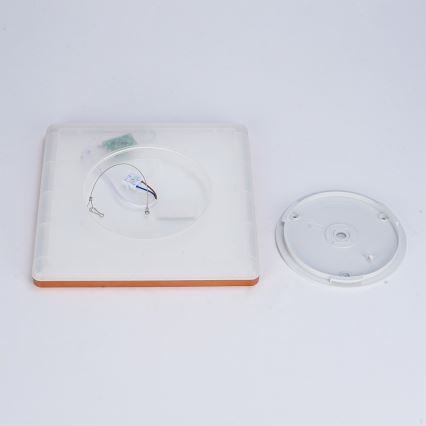 Brilagi - LED-Deckenleuchte für Badezimmer ULTRA SLIM LED/18W/230V 30x30 cm Roségold IP54