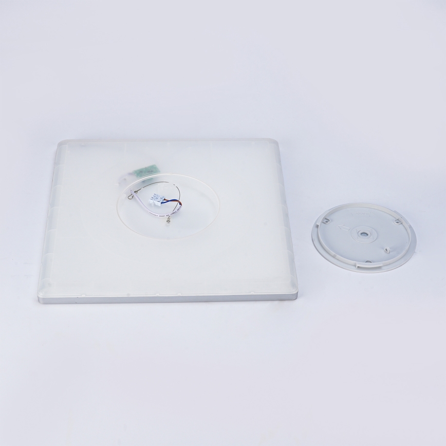 Brilagi - LED-Badezimmer-Deckenleuchte ULTRA SLIM LED/24W/230V 42x42 cm silber IP54