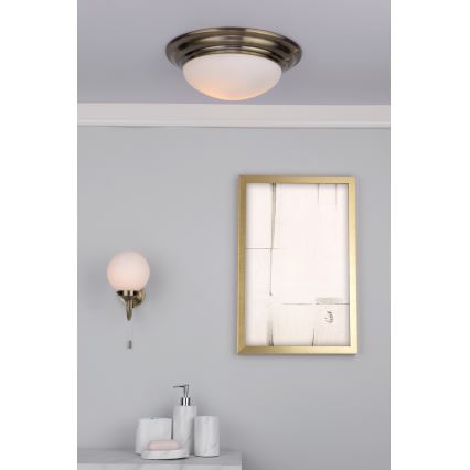 Där Lighting BAR5075 - Badezimmer-Deckenleuchte BARCLAY 1xE27/60W/230V Ø 38 cm Messing