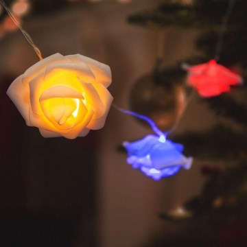 Dekorative LED-Lichterkette 10xLED/2xAA 2,2m Rosen mehrfarbig