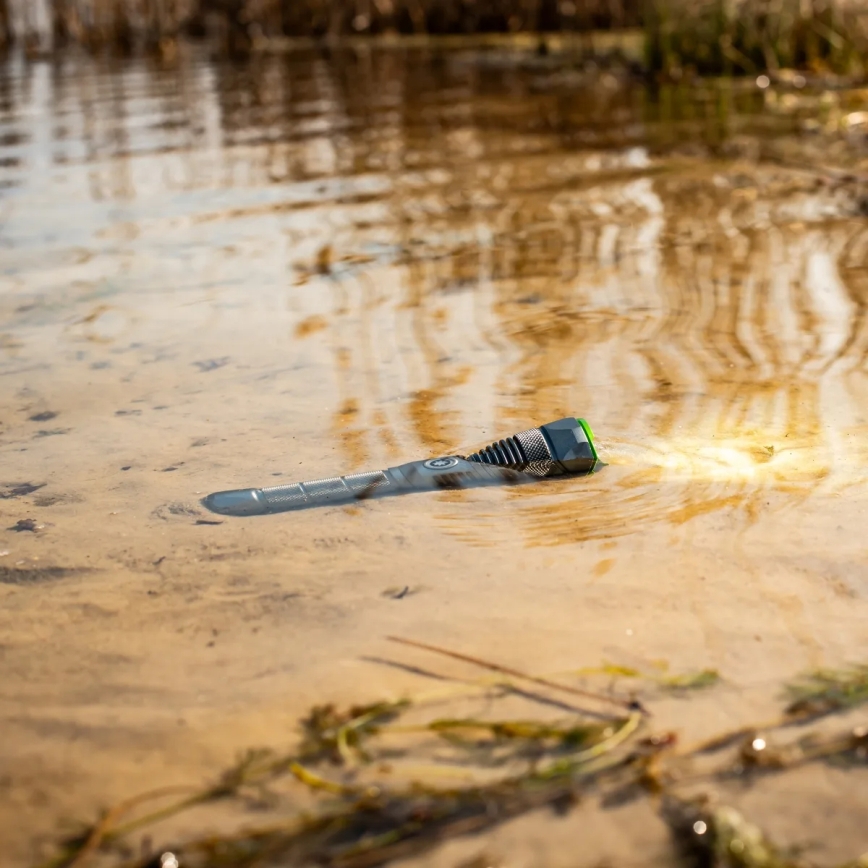 Dimmbare, wiederaufladbare LED-Taschenlampe mit Powerbank-Funktion LED/30W/5V IPX7 3000 lm 4000 mAh