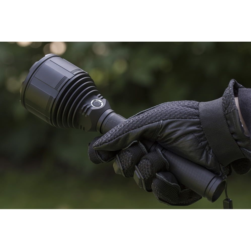 Dimmbare, aufladbare LED-Taschenlampe LED/30W/5V IPX7 3000 glänzend 8400 mAh