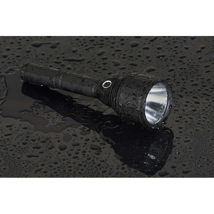 Dimmbare, aufladbare LED-Taschenlampe LED/30W/5V IPX7 3000 glänzend 8400 mAh