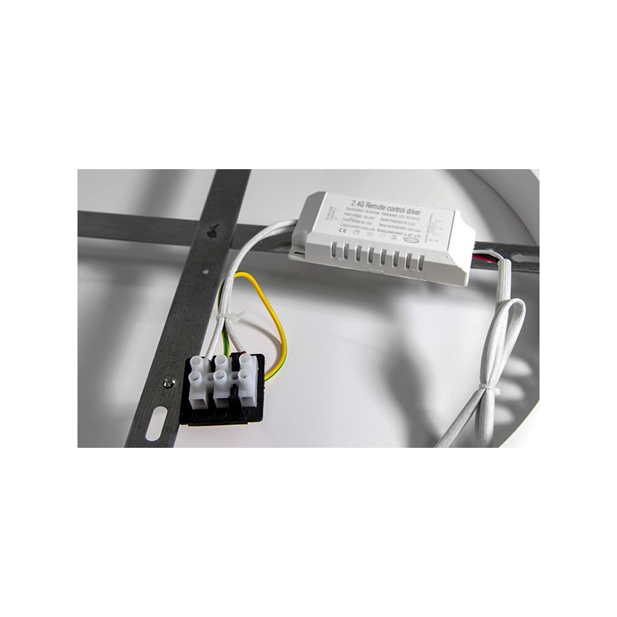 Dimmbare LED-Deckenleuchte ARIES LED/54W/230V 3000-6500K + Fernbedienung