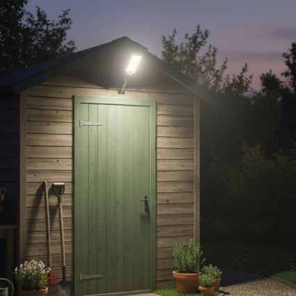 Dimmbare LED-Solar-Straßenleuchte mit Sensor VENICE LED/200W/3,2V 12000 mAh IP65 schwarz + Fernbedienung