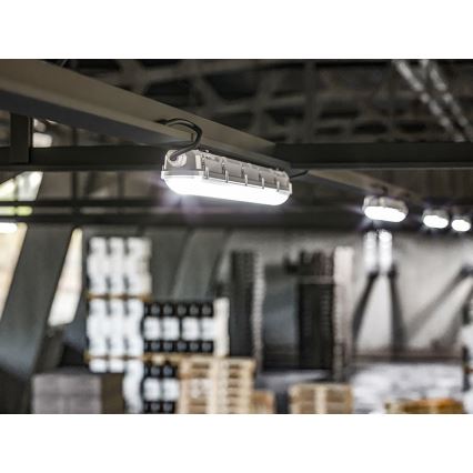 Dimmbare technische LED-Leuchte ORAVA LED/24/30/35/40W/230V IP66 120 cm