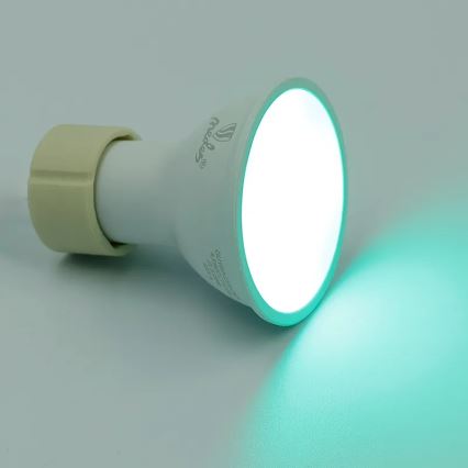 Dimmbares LED-RGBW-Leuchtmittel GU10/4,5W/230V 2700-6500K Wi-Fi Tuya