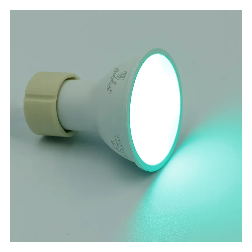 Dimmbares LED-RGBW-Leuchtmittel GU10/4,5W/230V 2700-6500K Wi-Fi Tuya